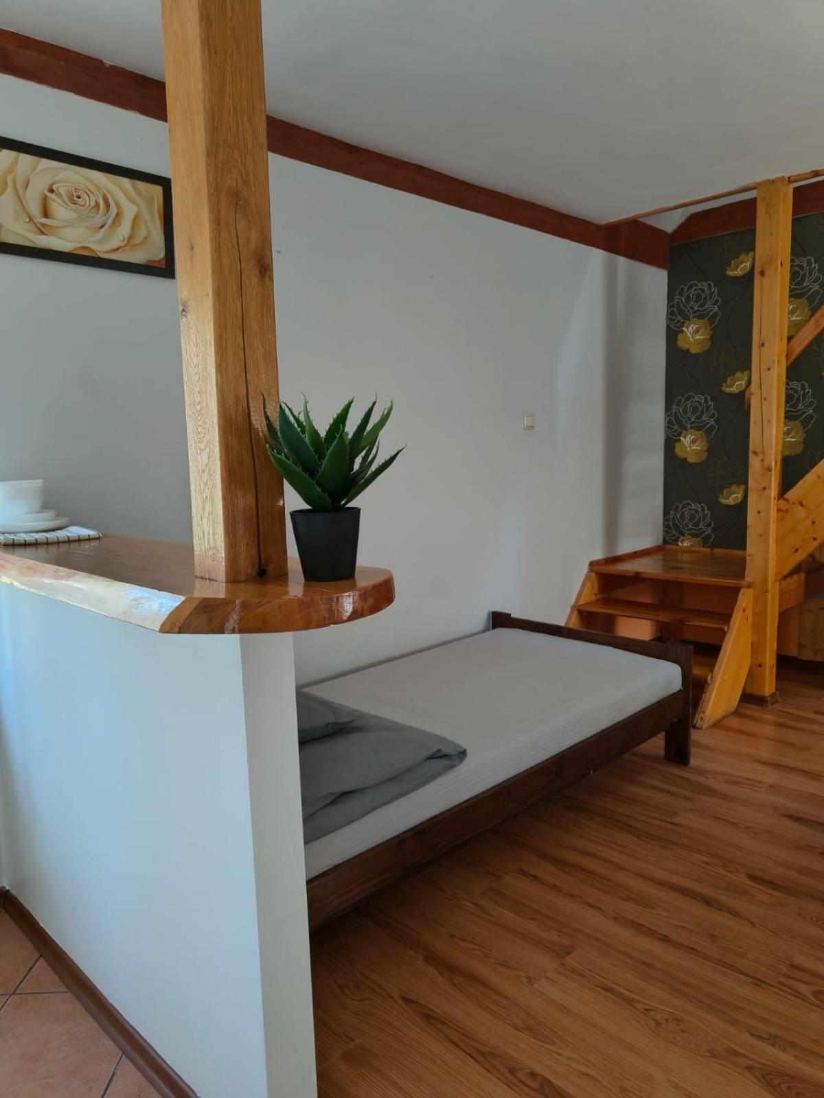 Pod Kogutkiem Villa Kruklanki Buitenkant foto